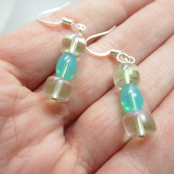 Uranium glass bead earrings - Picture 8 of 14